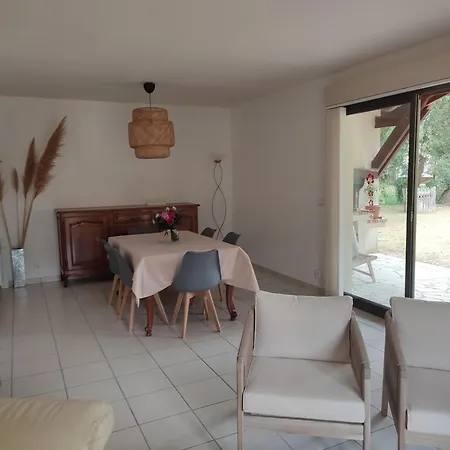 Sur Mer A 1km De La Plage Holiday home *