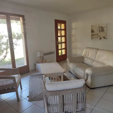 Sur Mer A 1km De La Plage Holiday home *